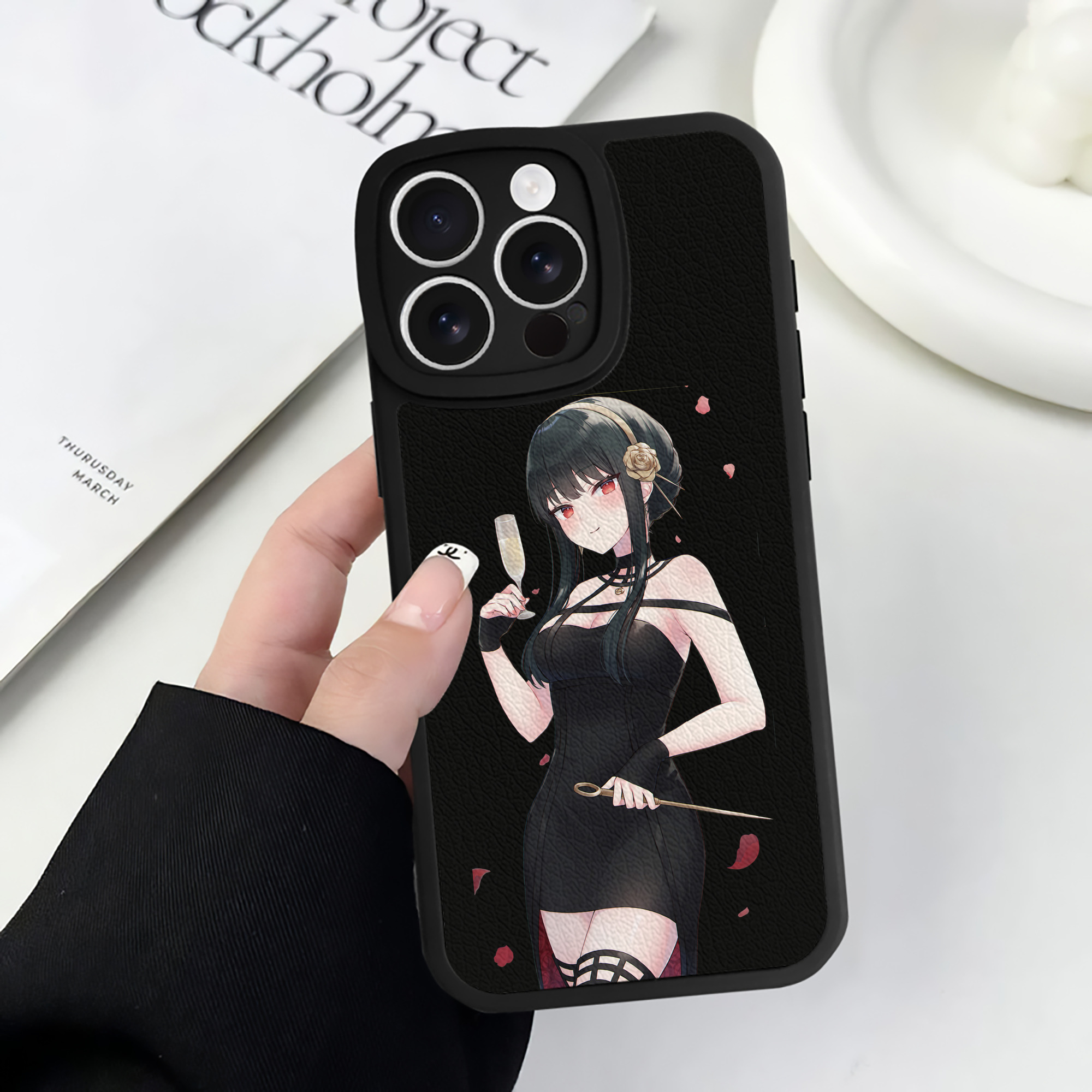 （画像用） SPY×FAMILY间谍家家酒 【iPhone 16シリーズ対応】シリコンスマホケース（レザー調） 材質：シリコン